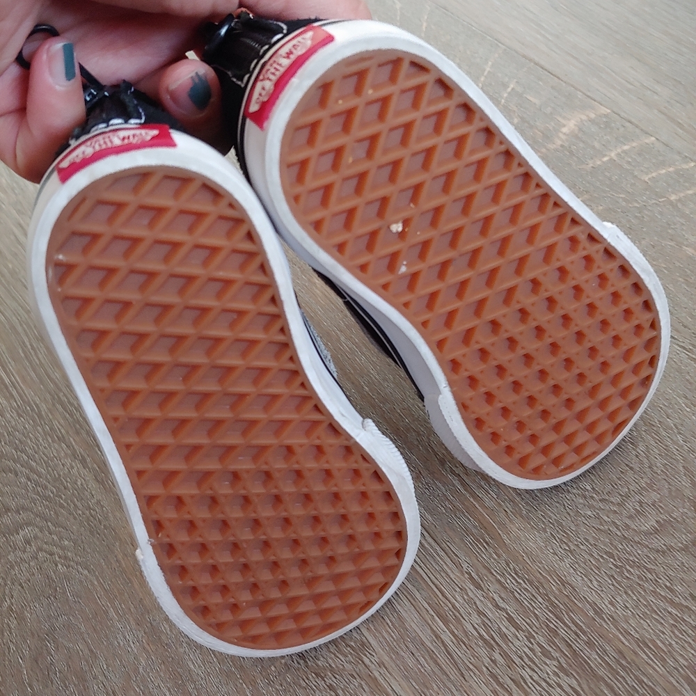 ❤️SOLD❤️Vans Toddler Sk8 Hi Zip - Picture 4 of 4